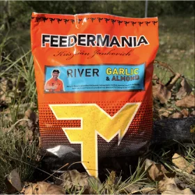 Feedermánia River Fokhagyma-Mandula Etetőanyag 2,5kg