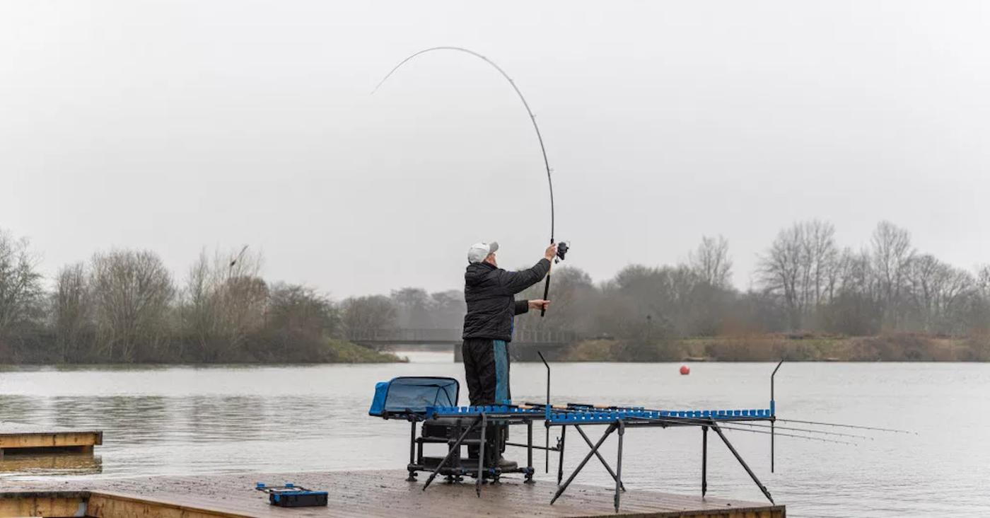A Távdobás Új Dimenziója: Preston Monster XTR Pro Feeder Botok Részletes Bemutatója